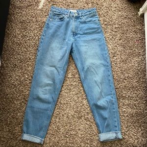 High-waisted mom jeans